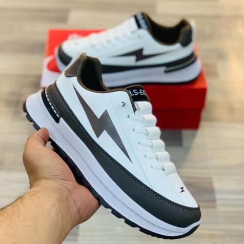 Flash Runner Sneakers