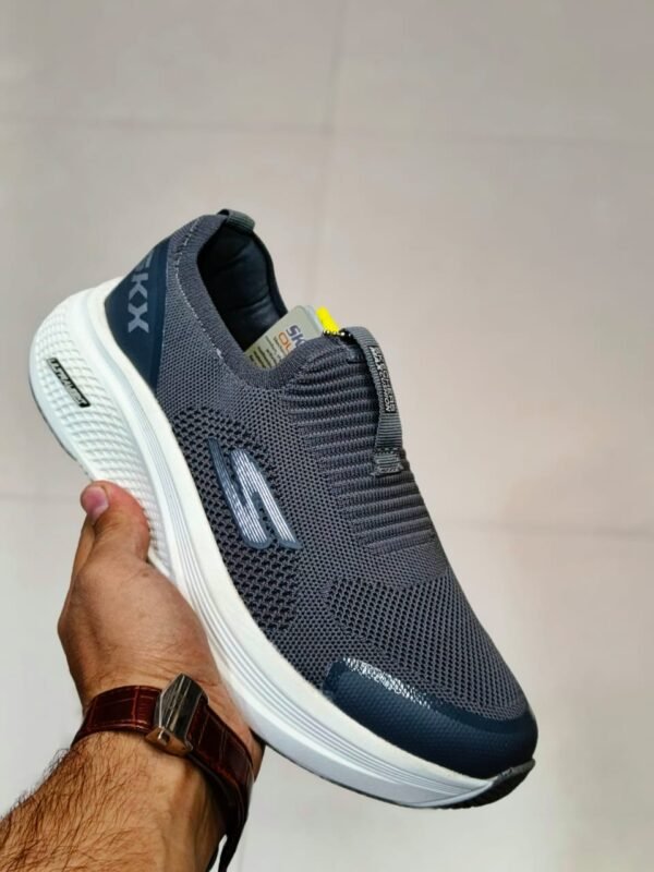 SKECHERS Max-Cushion "Slip-Ins" Elite Series