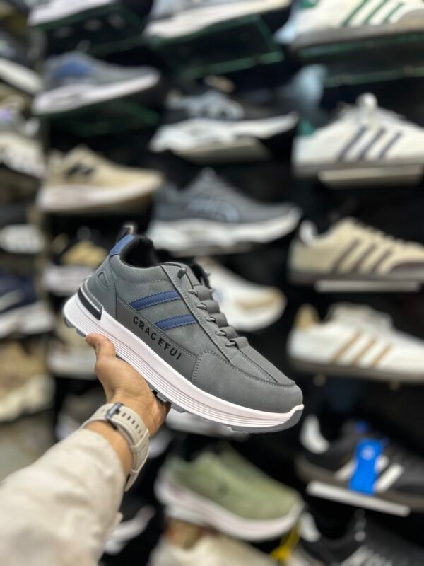 Vanguard Urban Ascent